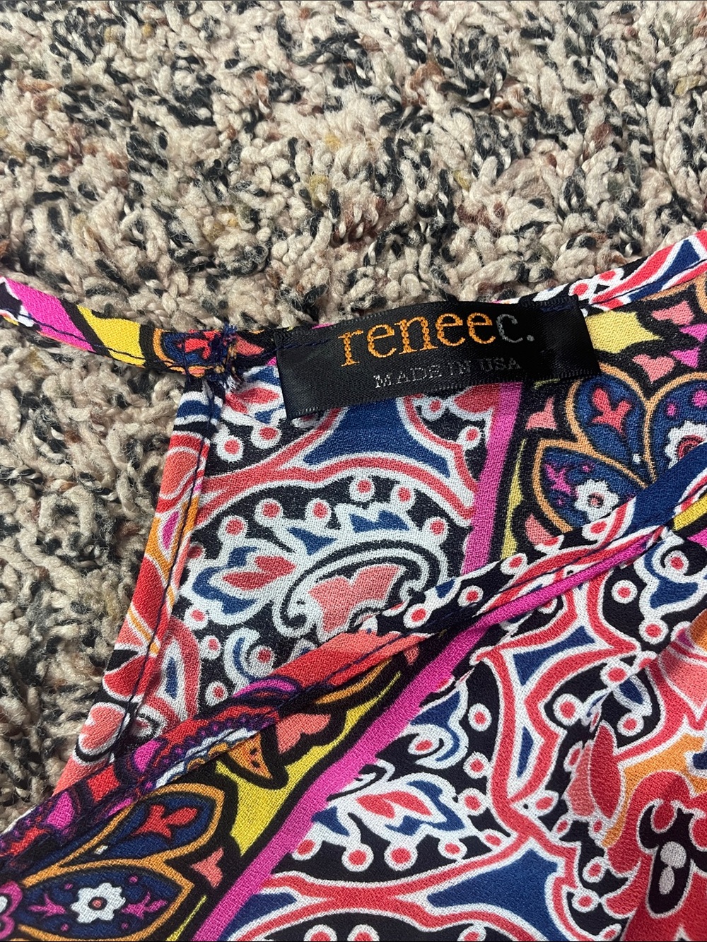 Renee C. Pink Patterned V-Neck Sleeveless High Low Colorful Top M | NWOT - Picture 4 of 4